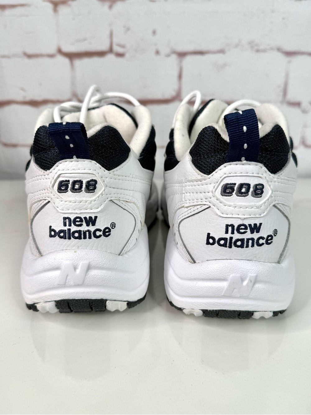 NEW BALANCE MX608 Men’s 12D NEW IN BOX Cross Training White Navy Leather Sneaker - Picture 3 of 14